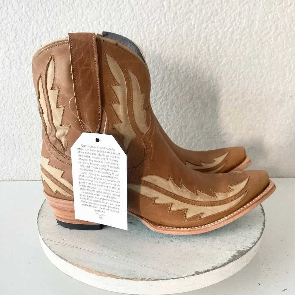 NEW Lane WALK THE LINE Womens Cowboy Bootie 10.5 Brown Cowgirl Short Ankle Boots - Picture 2 of 11